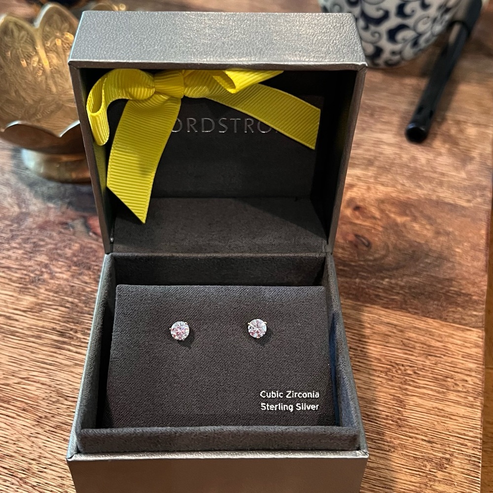 Nordstrom Cubic Zirconia 1.0 ct earrings - NWT